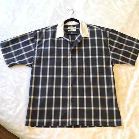 ⭐️ Vintage Christian Dior Shirt - Picture 5 of 8